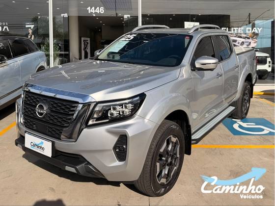 NISSAN FRONTIER 2.3 16V TURBO DIESEL PLATINUM CD 4X4 AUTOMÁTICO NISSAN FRONTIER 2.3 16V TURBO DIESEL PLATINUM CD 4X4 AUTOMÁTICO